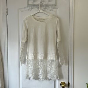 Women’s Cotton and Lace White Medium Long Sleeve Top